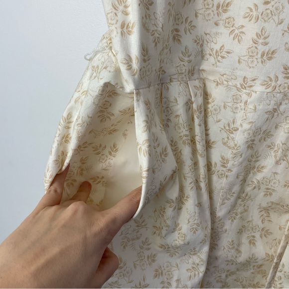 Gal Meets Glam by Anthropologie Women Iris Jumpsuit Cropped Floral Cream Sz 12 - Picture 7 of 13